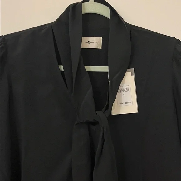 7 For All Mankind Silk Tie Neck Blouse In Black - Picture 3 of 7